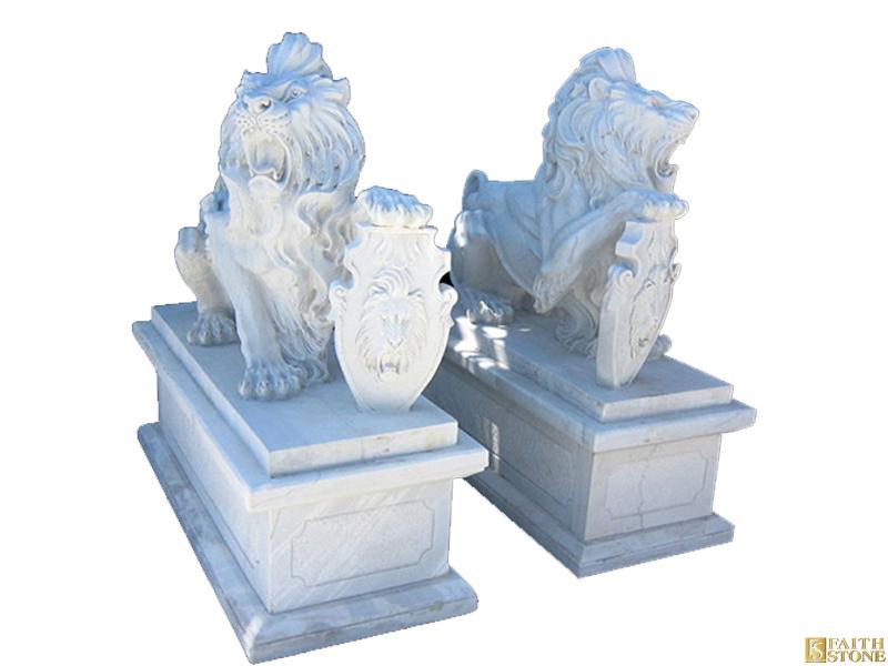 Мраморные статуи льва