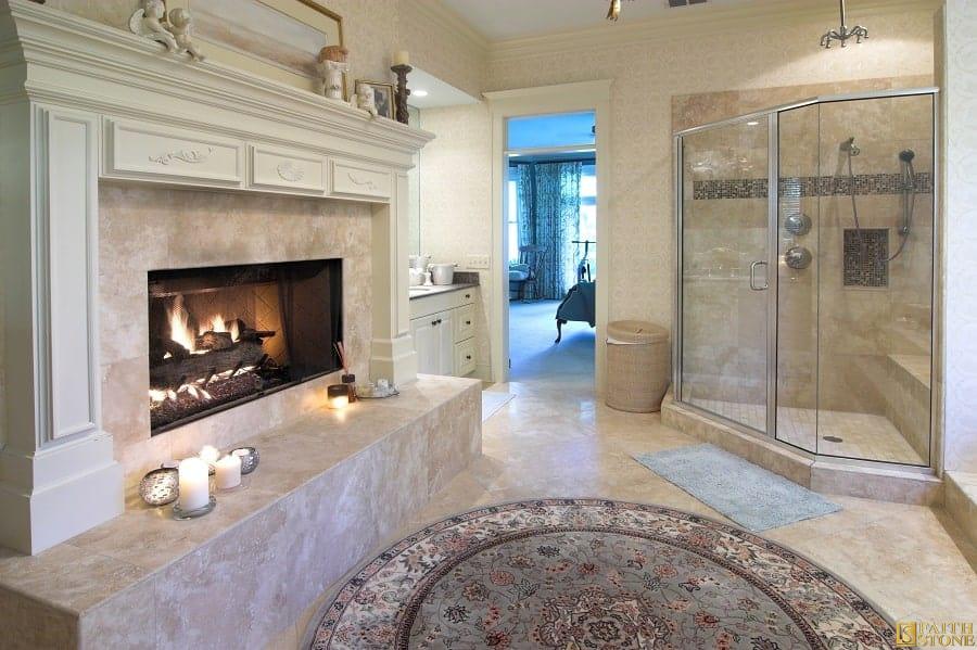 мраморная ванная комната с камином